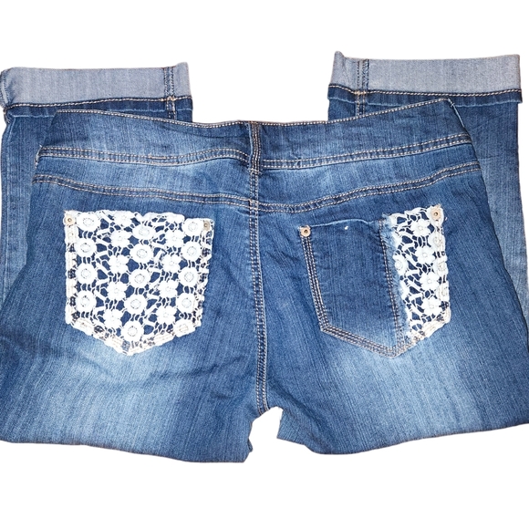 NB Crochet Jean Capris - Picture 6 of 11